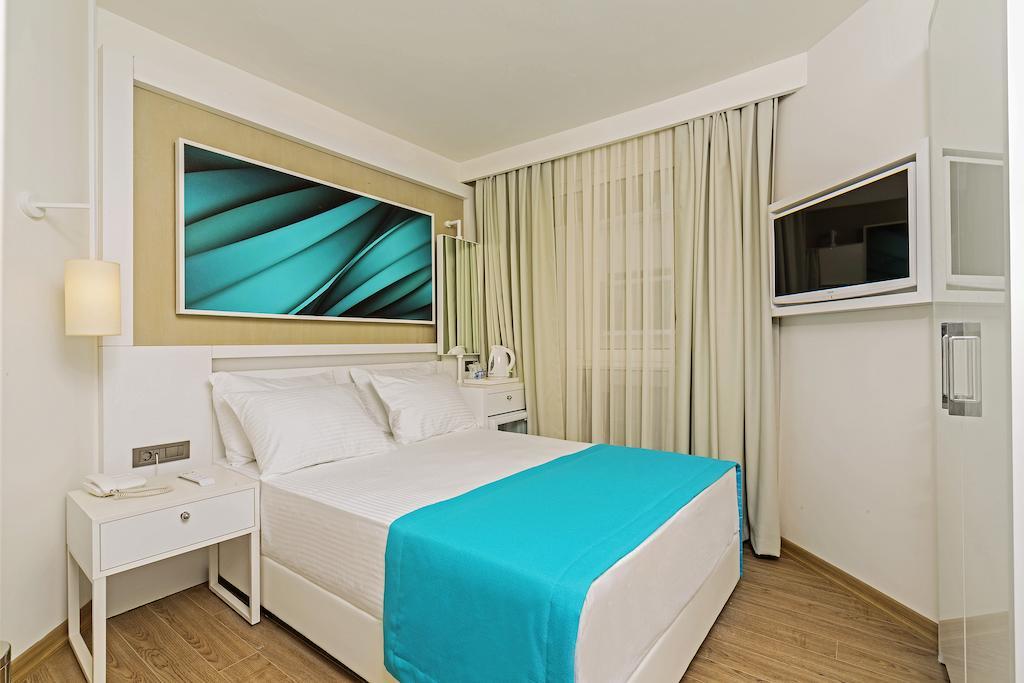 Poseidon Hotel - Adult Only Marmaris Room photo